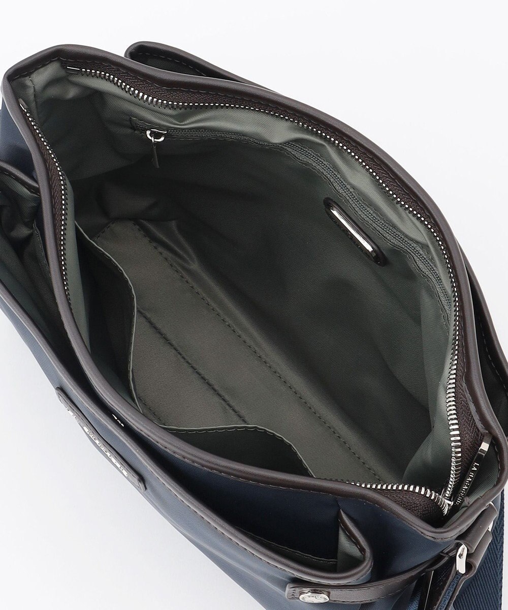 LA BAGAGERIE 【撥水ナイロン】ベーシックポシェット 