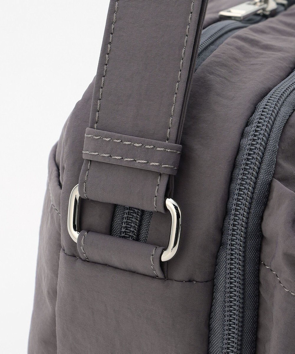 LA BAGAGERIE 【MONICA】クリンクルナイロン　ドロストショルダーバッグ 