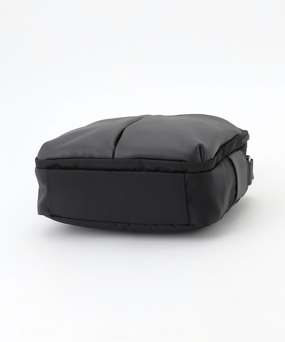 Y'SACCS ナイロン×牛革コンビシリーズ　横型ショルダーバッグ　SSサイズ 