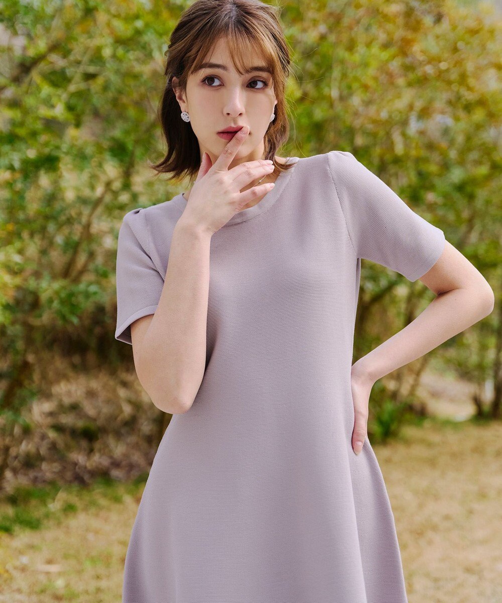 Tiaclasse 【洗える】クルーネック半袖ニットフレアワンピース 