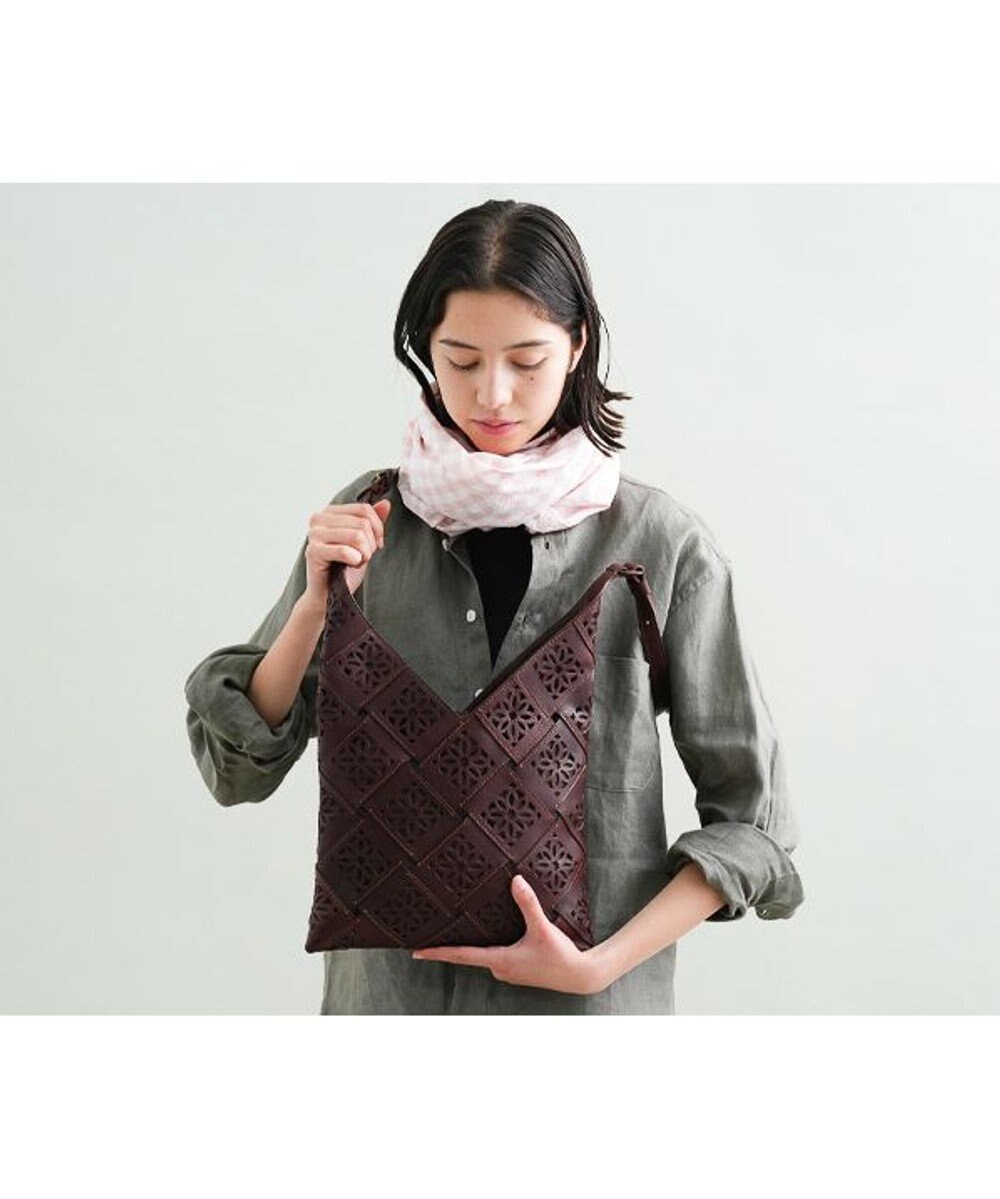 genten サステナブルカットワーク ショルダーバッグ 