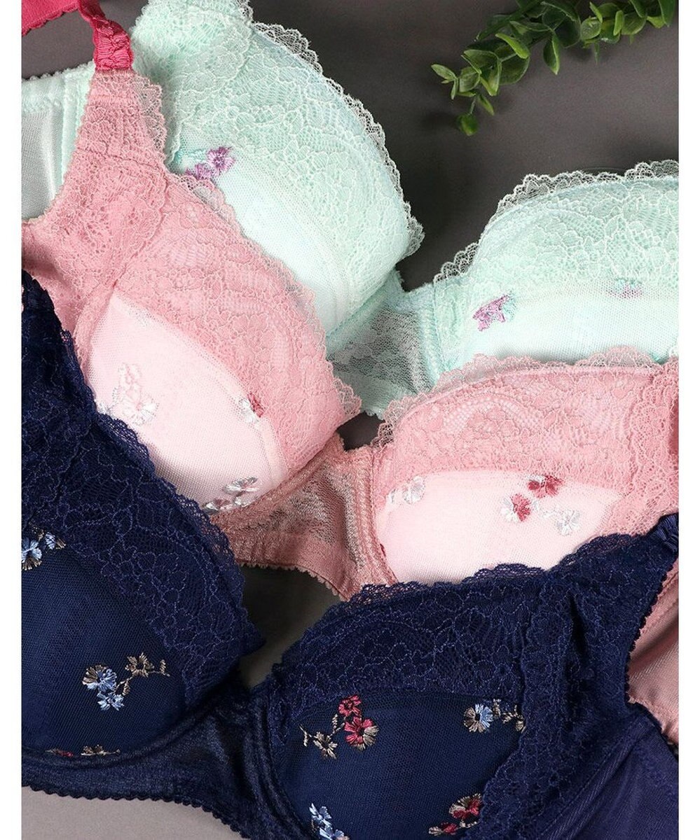 WACOAL 【小顔ブラ】 ブラジャー バストボリュームをコンパクトにメイク しっかり脇押さえ レディース BED403 /ワコール 