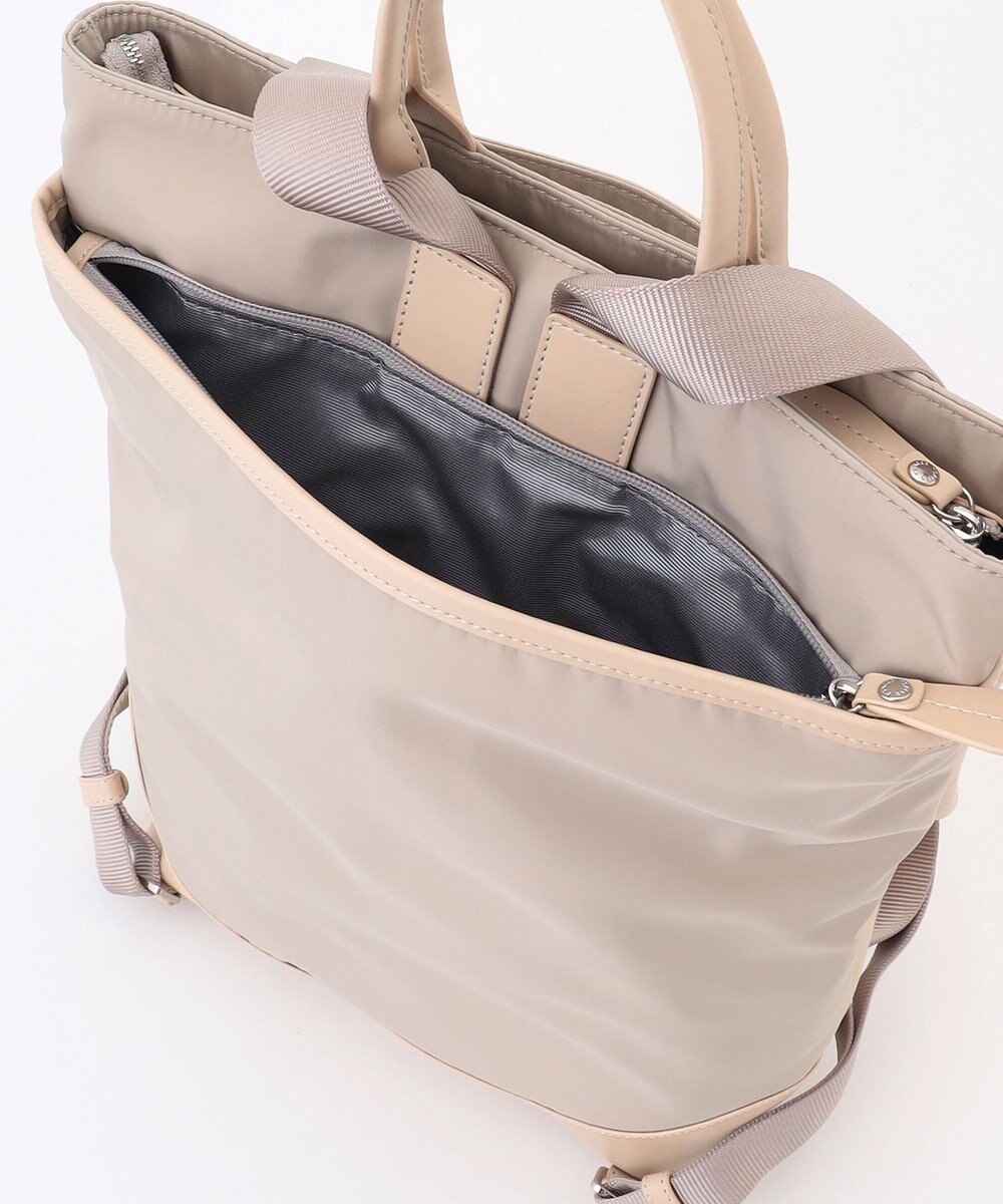 Y'SACCS シルキーリュクスバックパック 