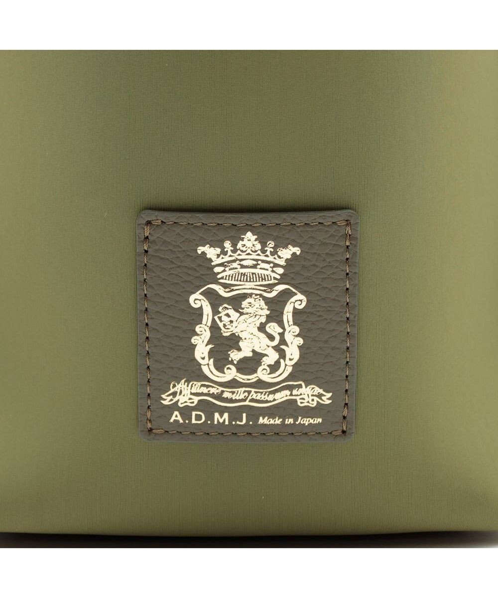 A.D.M.J. 【魔法の様に軽い】マジックライト/イタリアンファブリックステッチ刺しゅうデイリートートM 