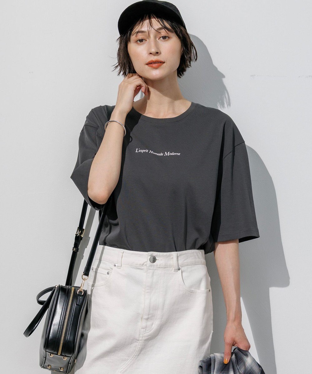 23区 【先行予約】ドロップショルダー メッセージ ロゴTシャツ 