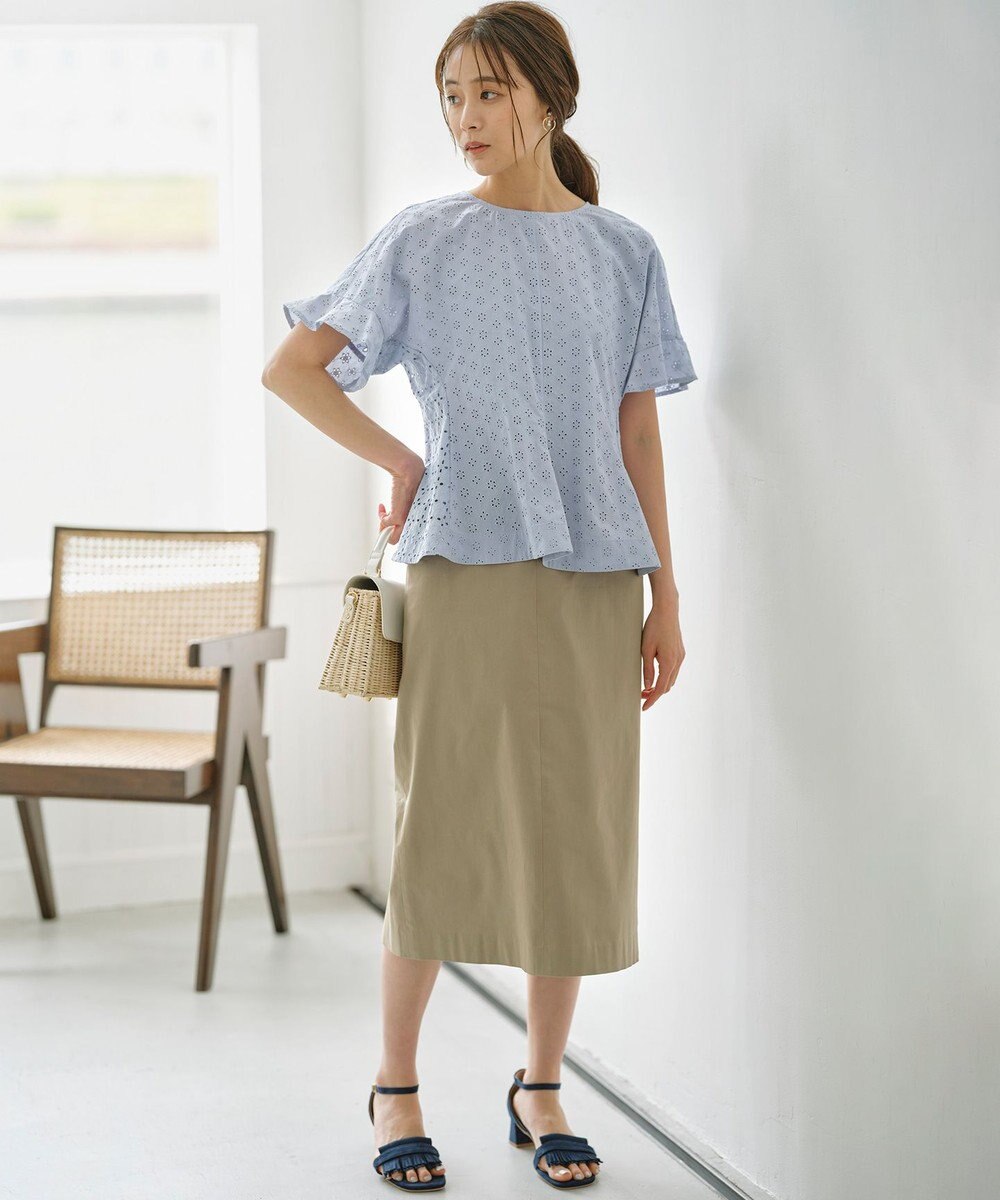 組曲 L 【WEB限定カラーあり】エンブロイダリーレース ペプラムブラウス 