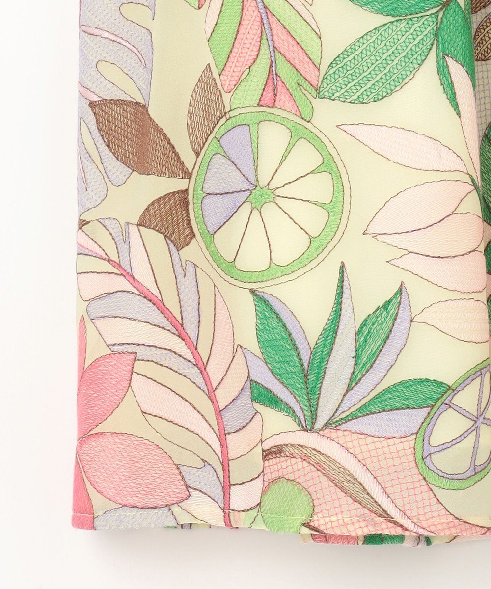 GRACE CONTINENTAL フルーツ刺繍トップ 