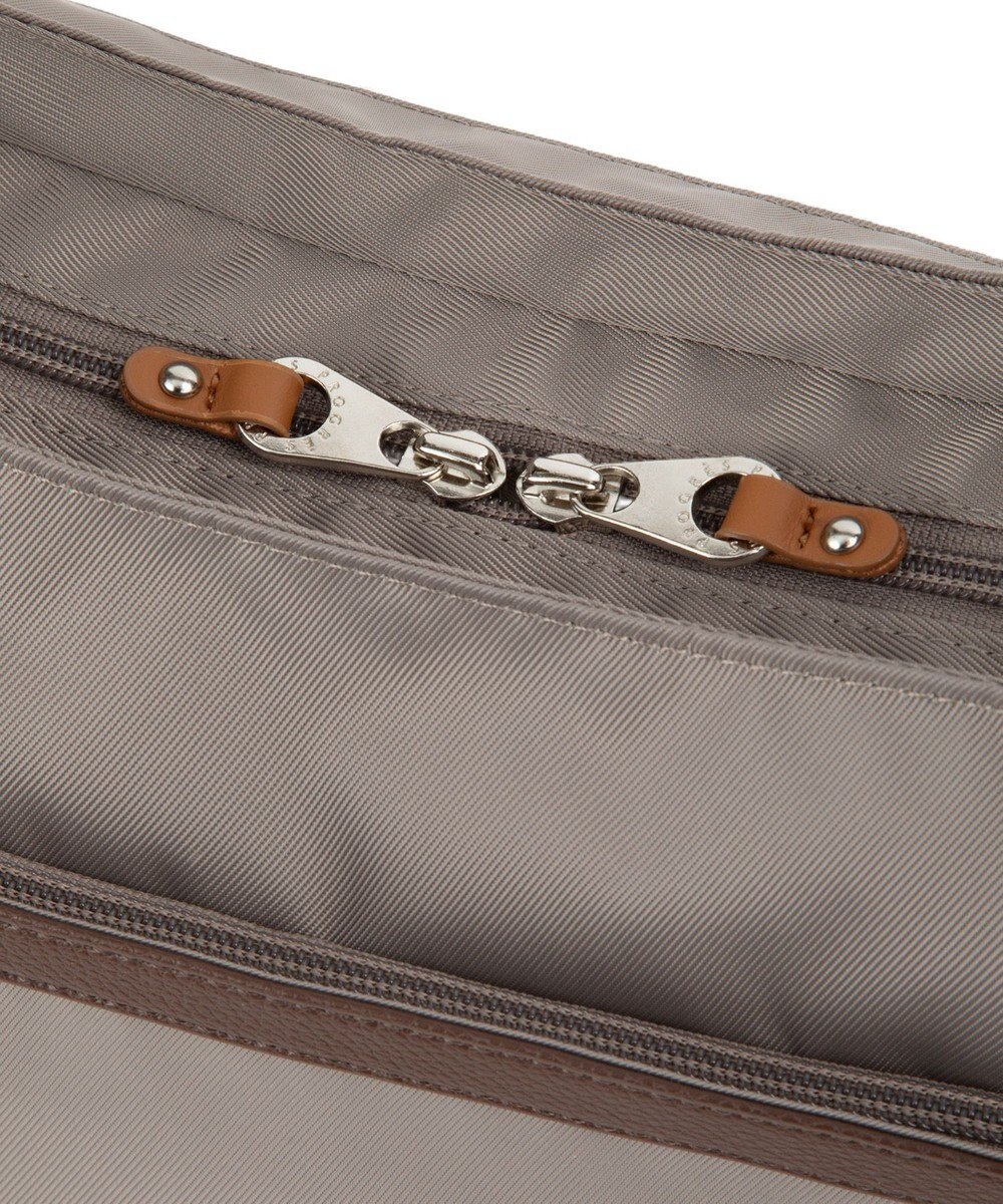 ACE BAGS & LUGGAGE PROGRES アベス ショルダーバッグ 舟形 20183 プログレ 