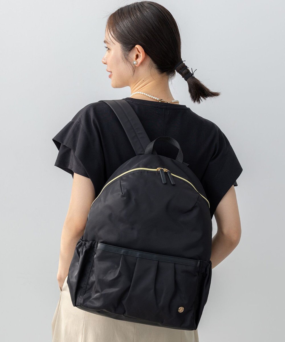 組曲 【弱撥水・A4・PC対応・軽量】ギャザーポケットバックパック 