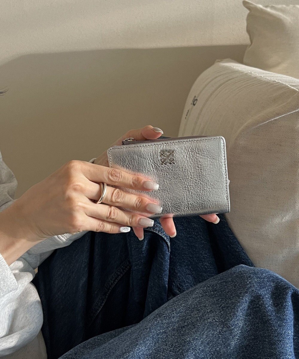 russet ミニモノグラムプレートハーフウォレット(SO-421) 