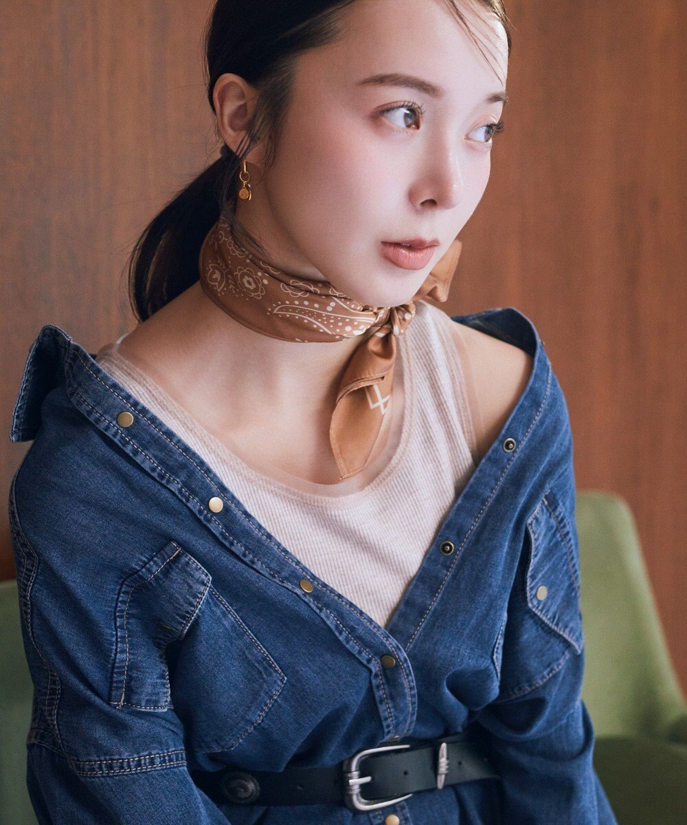 earth music&ecology ボタニカル柄スカーフ（70 ×70） 