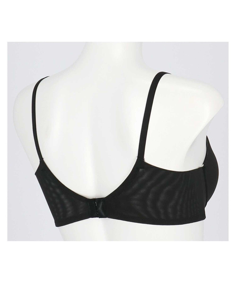 une nana cool 【ノンワイヤーブラ】ぷっくり上胸と背中すっきり BRAGENIC シンプル 