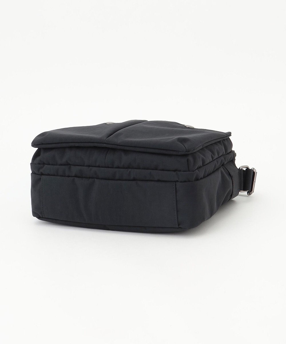 Y'SACCS 【ムック本掲載】クリンクルナイロン　ダブルポケットショルダー 