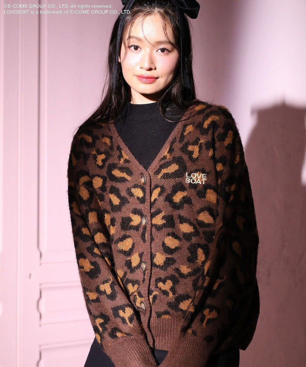 Green Parks ■ＬＯＶＥ　ＢＯＡＴ　ロゴ刺繍ニットカーディガン 