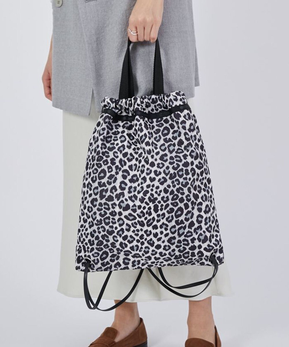 LeSportsac TH CITY KNAPSACK/アップタウンレオパード/ブラック 