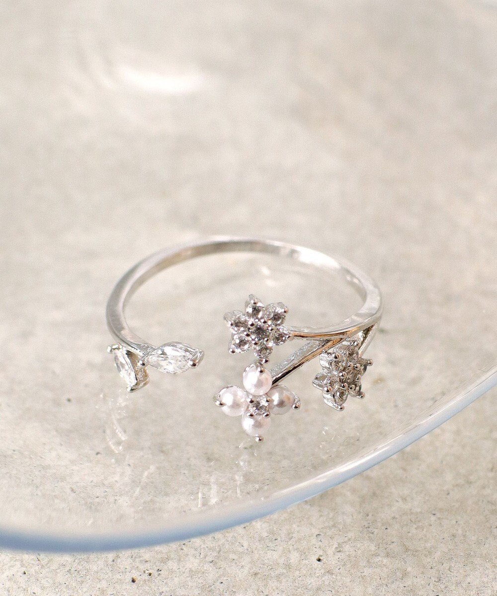 Tiaclasse ボタニカルモチーフストーンリング 