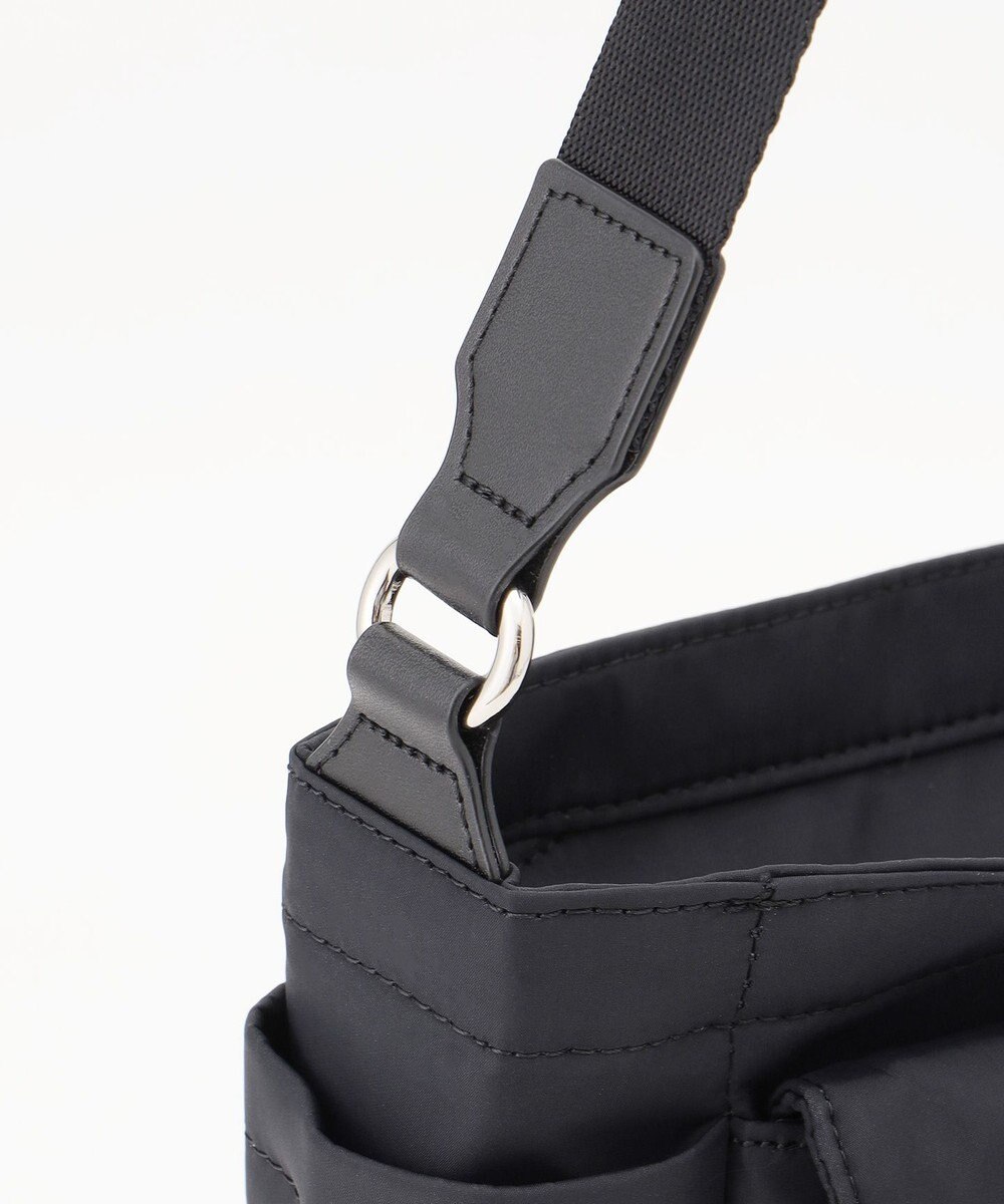 Y'SACCS ダブルタブ　トラベルショルダーバッグ 