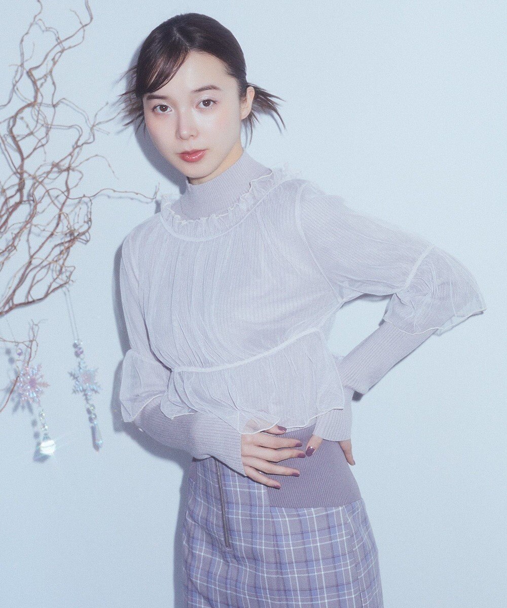 earth music&ecology ＳＥＴ２点リブニットインナー＋チュールプルオーバー 