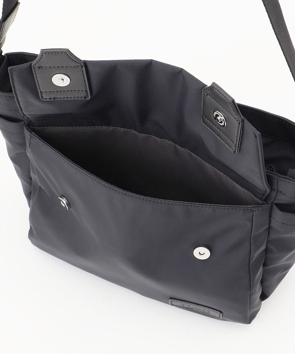 Y'SACCS ダブルタブ　トラベルショルダーバッグ 