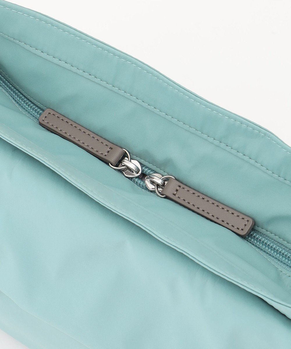 Y'SACCS ダブルタブ　トラベルショルダーバッグ 