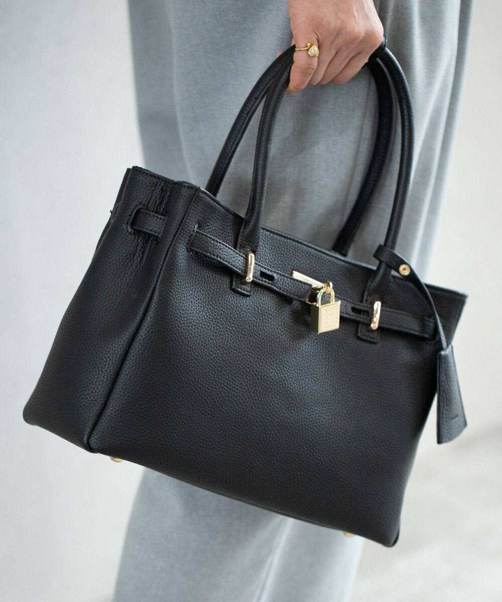 style code 【PADMA/パドマ】 キーチャーム付 本革ベルトデザインハンドバッグ 