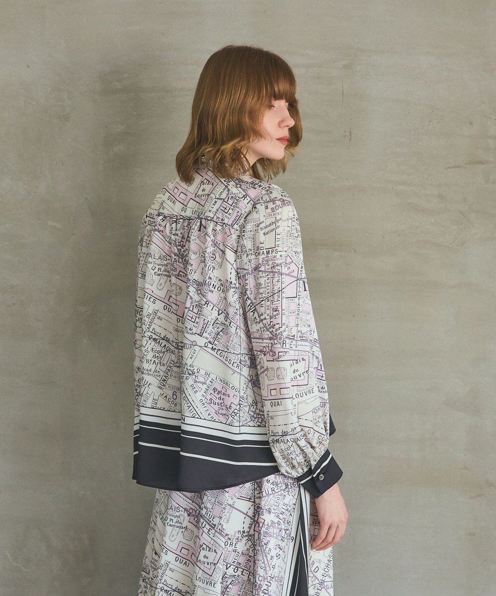 GRACE CONTINENTAL パリスカーフプリントブラウス 