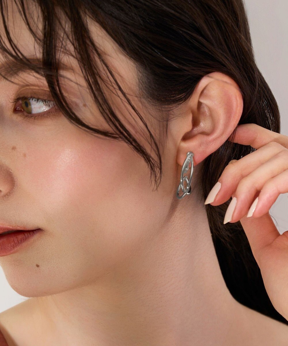 Phoebe 【痛くないシリーズ・金属アレルギー対応】レイヤーフープソフトイヤリング　シルバー 