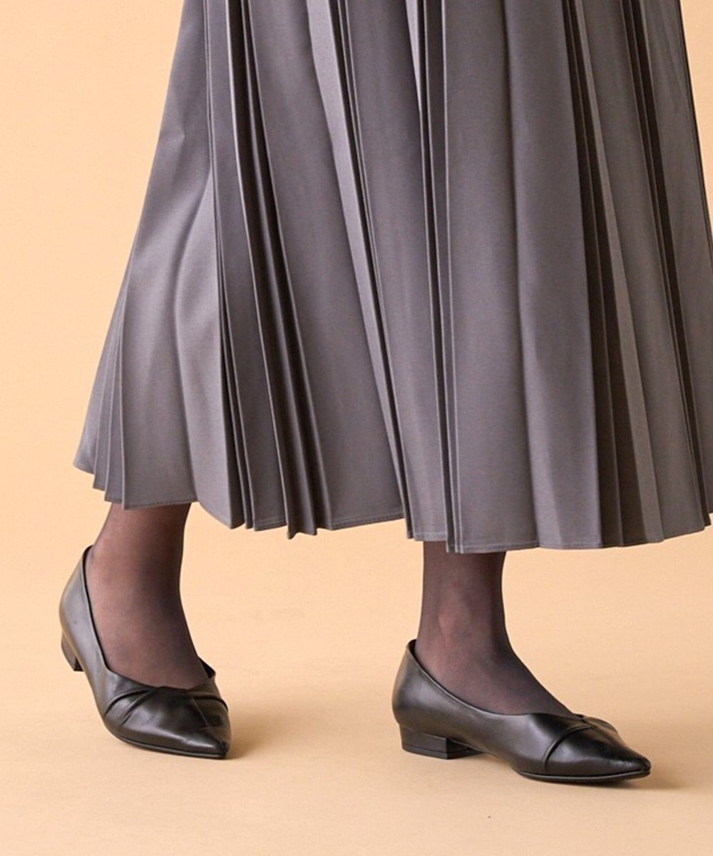 Dominic3 センターギャザー ポインテッドソフトカッター 