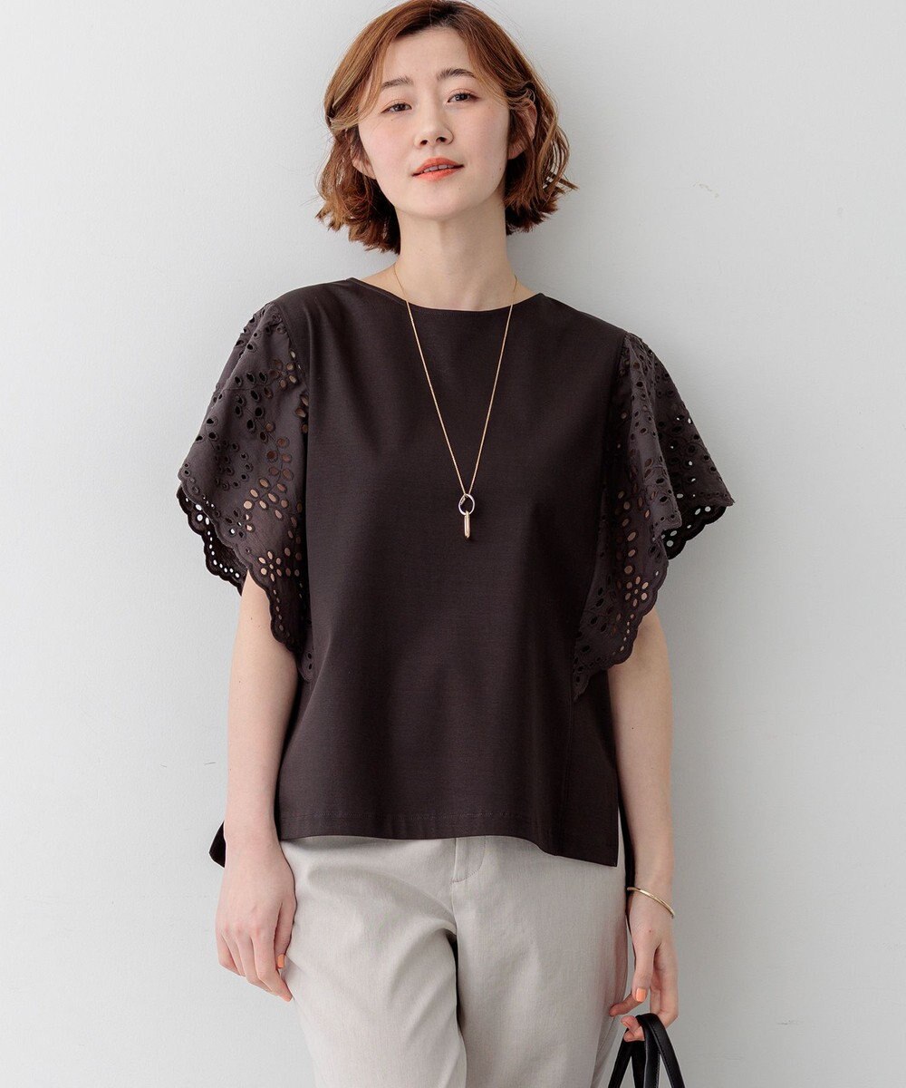 23区 【先行予約】カットワークエンブロイダリー デザインスリーブ トップス 