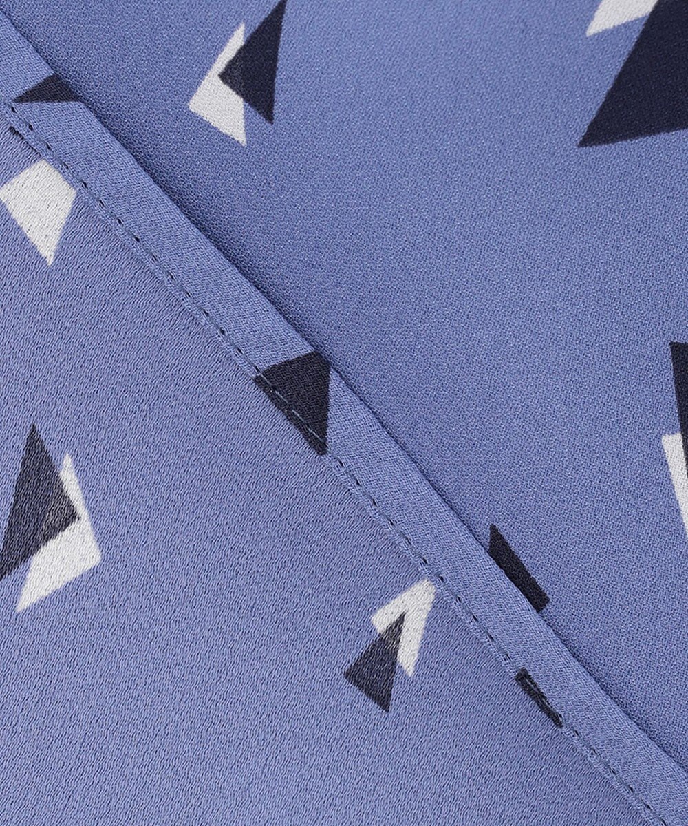 ICB 【UVケア・速乾】Back Satin Amunzen クルーネックブラウス 