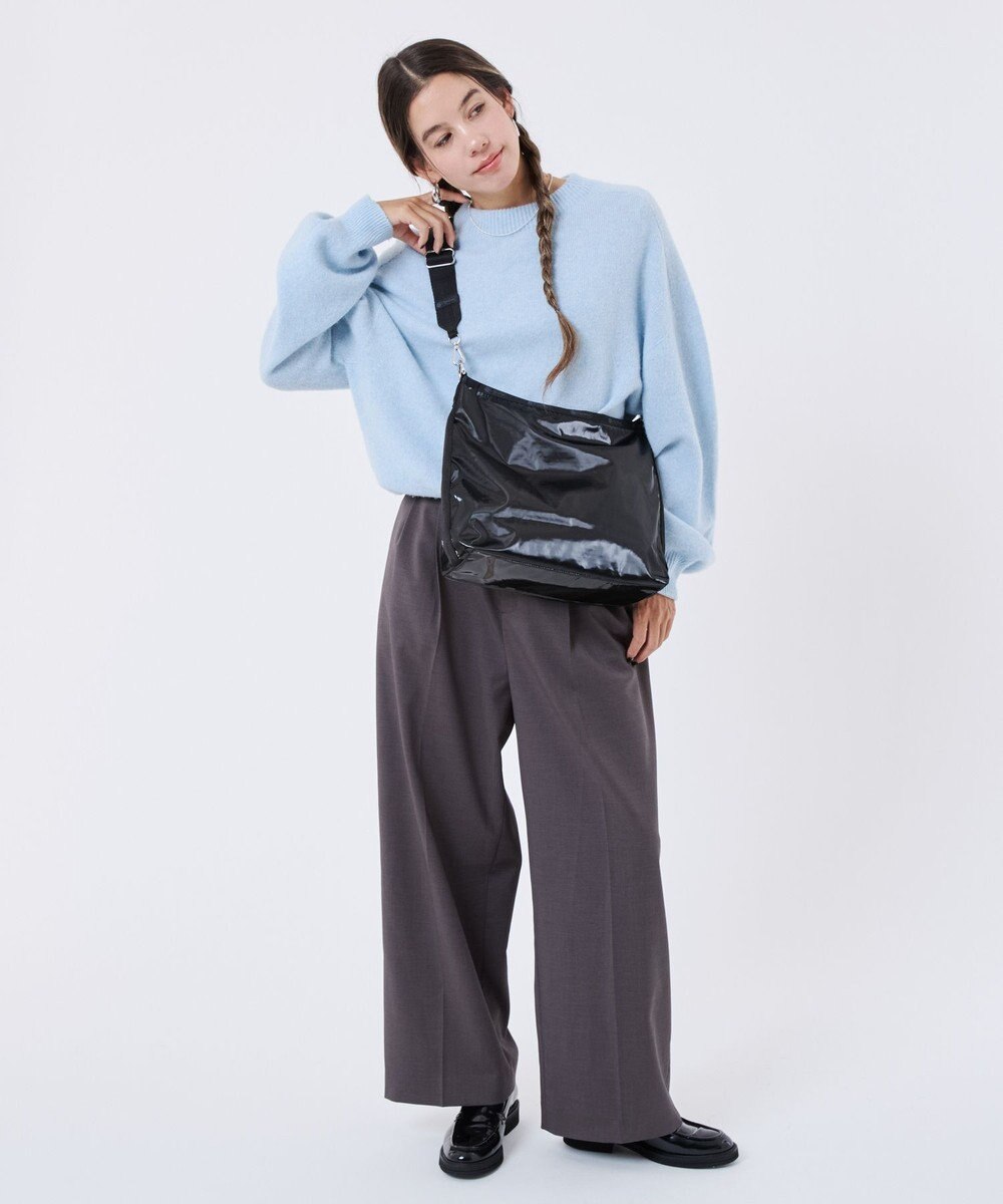 LeSportsac MEDIUM ZIP SHOULDER/ブラックシャイン 