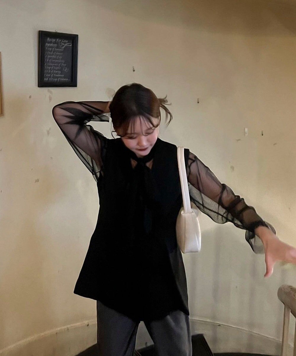 Green Parks AnriettMusee ドットチュール２ＷＡＹボウタイブラウス 