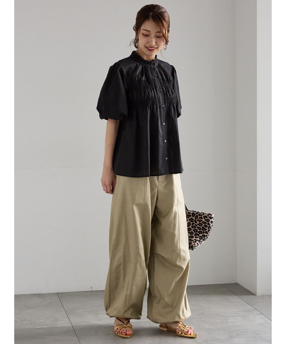 Te chichi スタンドフリル5分袖シャーリングブラウス 