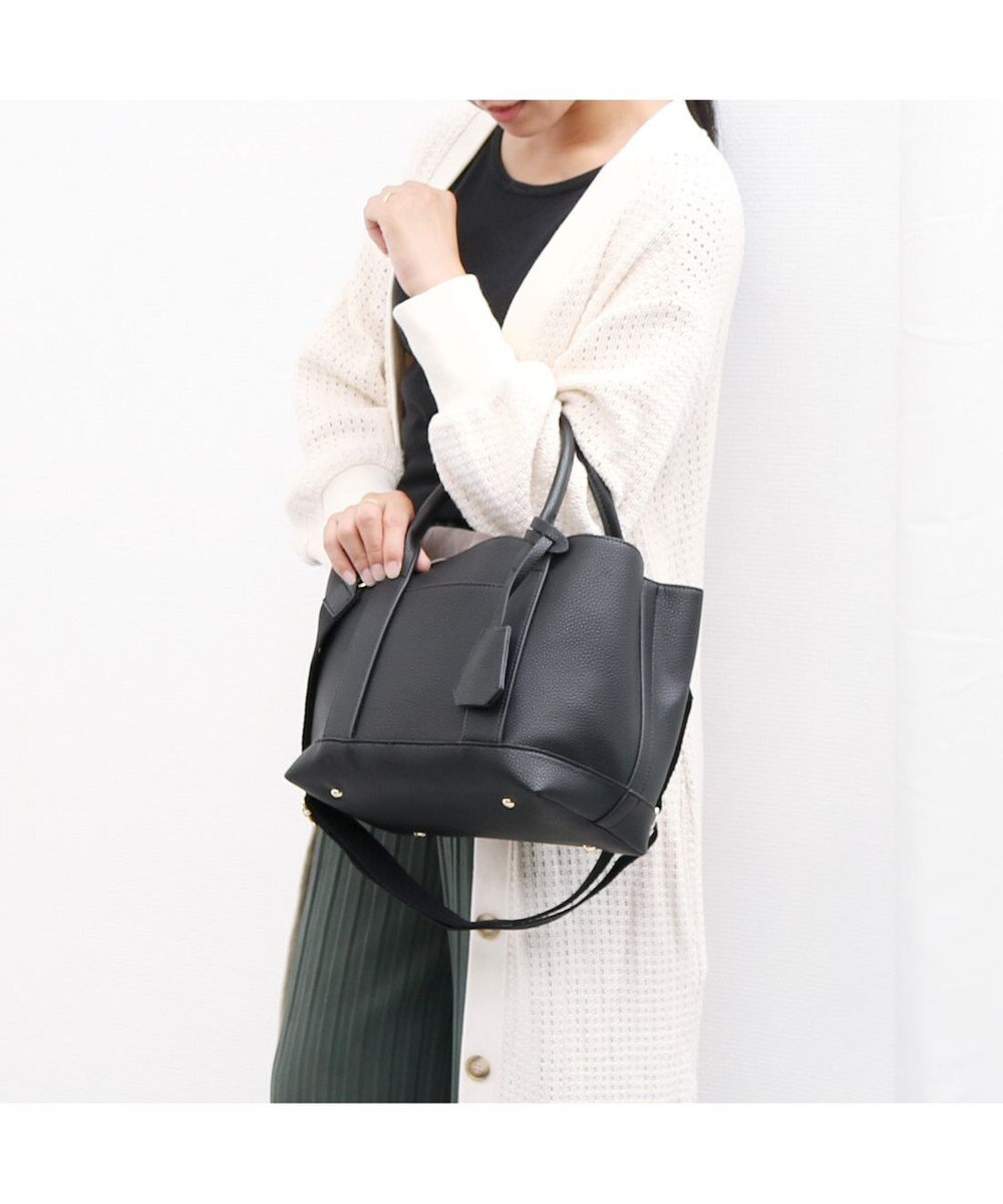 UNBILLION 【テレビ ドラマ着用アイテム】cachecache ショルダー付きパーテーション合成皮革トート 