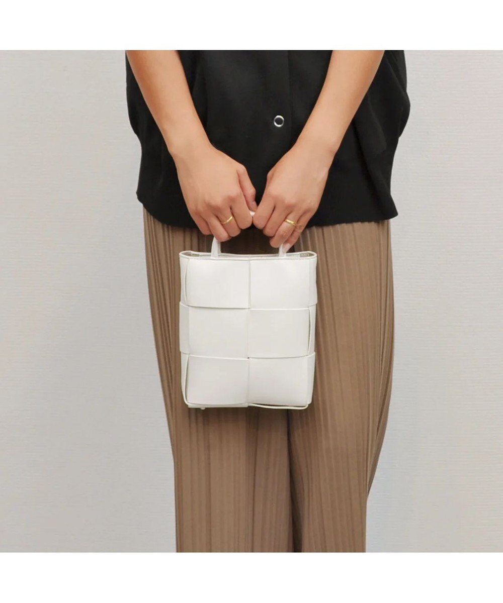 UNBILLION cachecache イントレチャートミニショルダーバッグ 