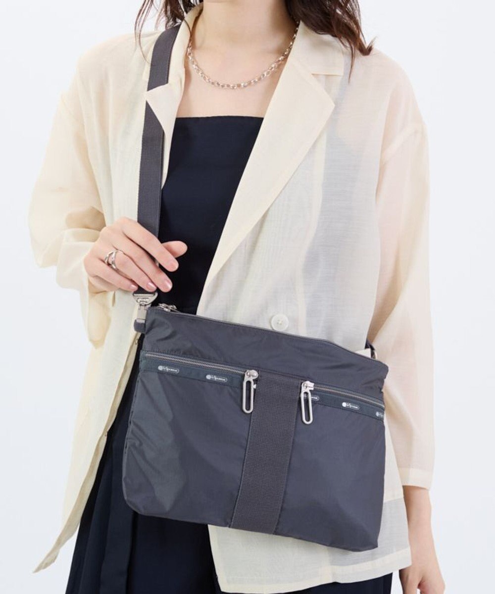 LeSportsac POUCH CROSSBODY/シャドウグレーC 
