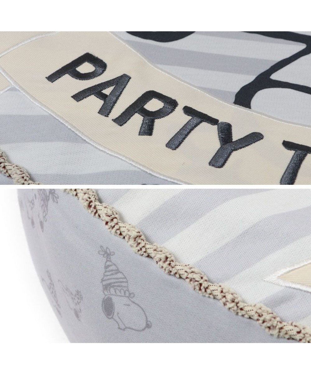 PET PARADISE ≪数量限定 スヌーピーお誕生日≫ スヌーピー 丸形クッション 《パーティー柄》 