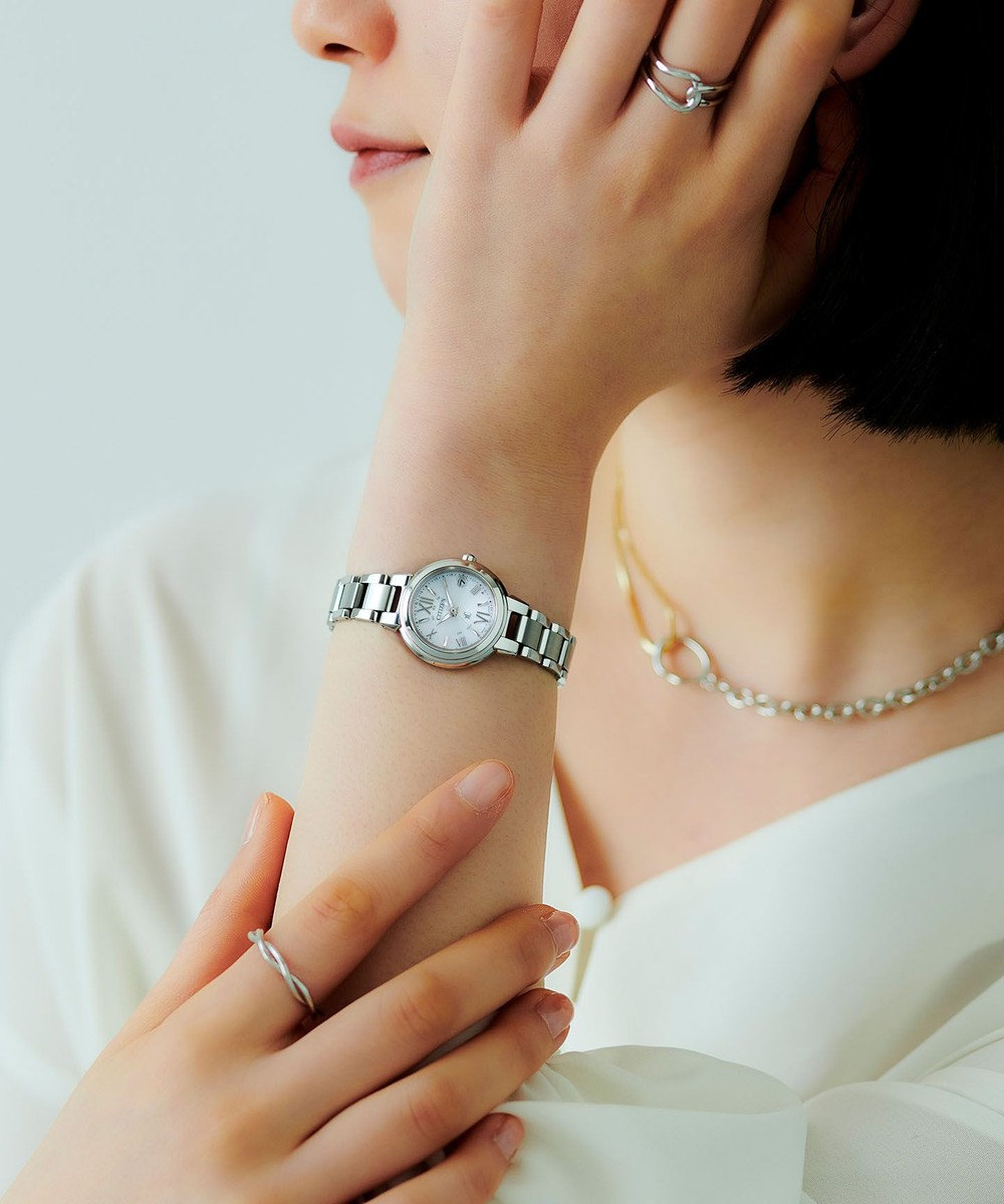CITIZEN 【xC】エコ・ドライブ電波時計 ES9430-54A 日付・秒針あり 上品で洗練された定番デザイン 