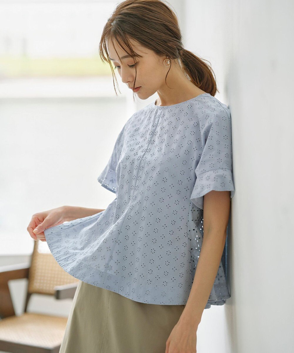 組曲 L 【WEB限定カラーあり】エンブロイダリーレース ペプラムブラウス 