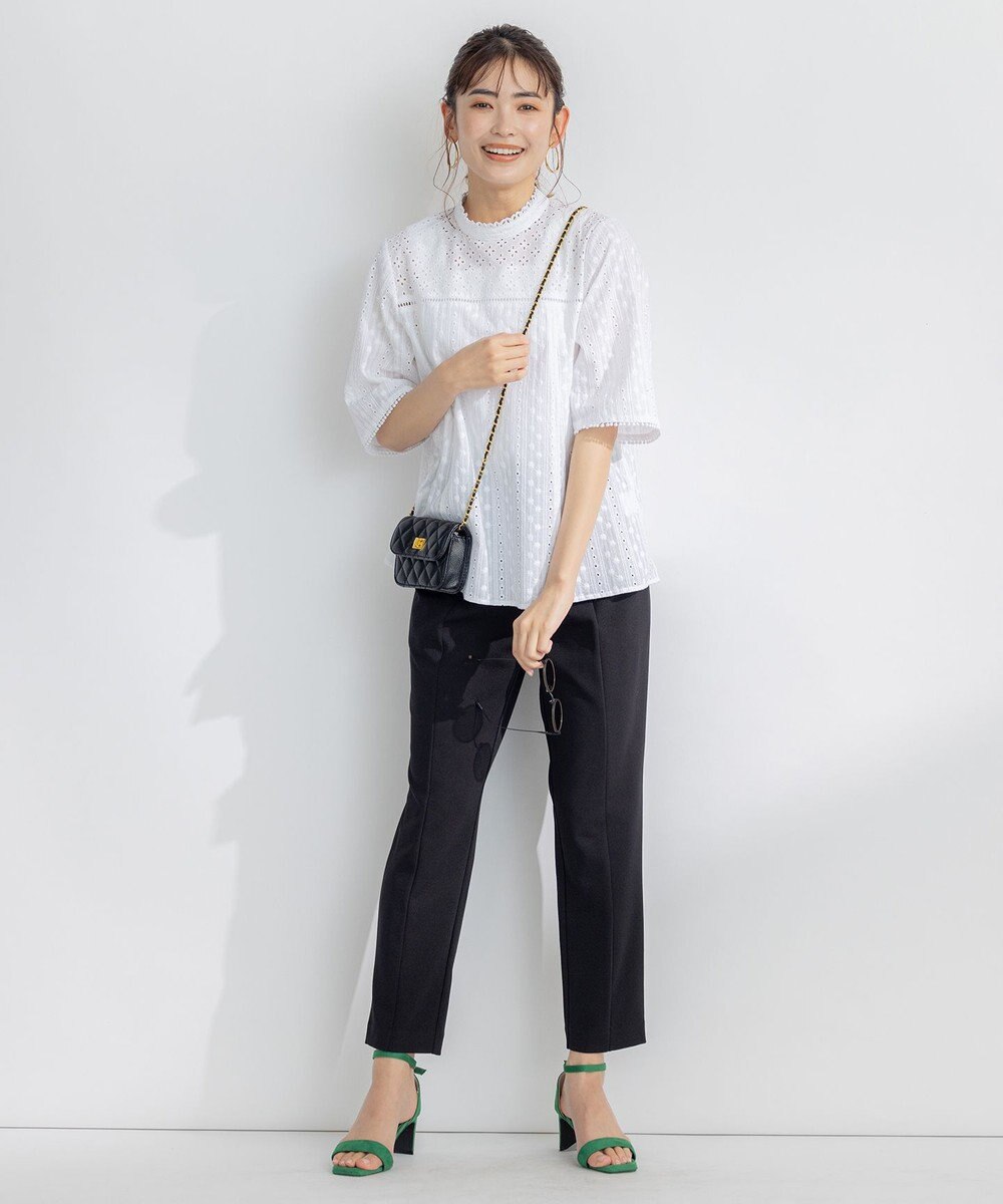 組曲 【WEB限定色あり】エンブロイダリーレース　ハイネック半袖ブラウス 