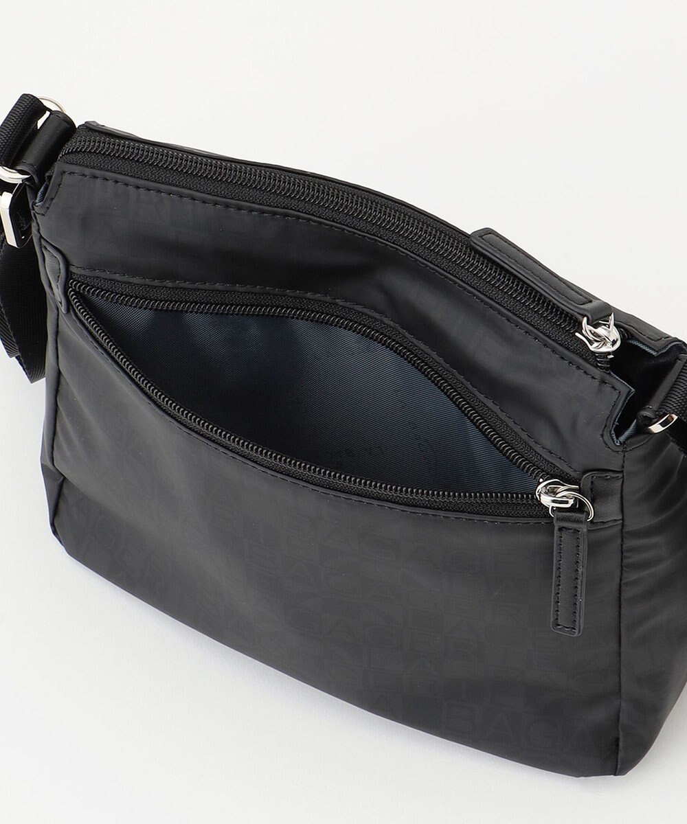 LA BAGAGERIE モノグラム　スクエアナイロンショルダー　SSサイズ 