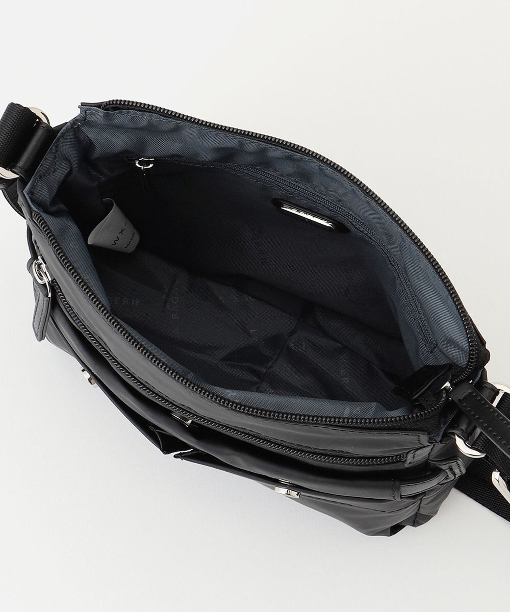 LA BAGAGERIE モノグラム　スクエアナイロンショルダー　SSサイズ 