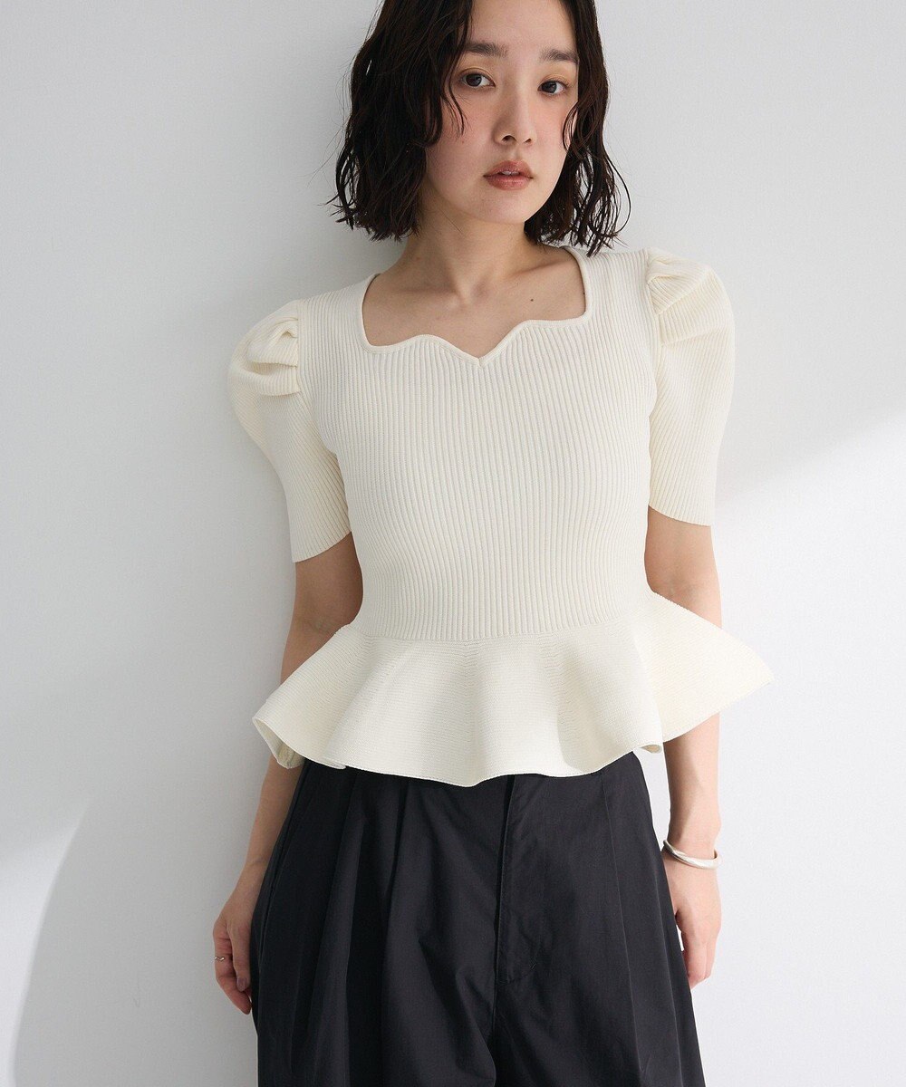 Green Parks ・ｓｗｉｎｇ　ｂｙ　ハートネックペプラムニット 