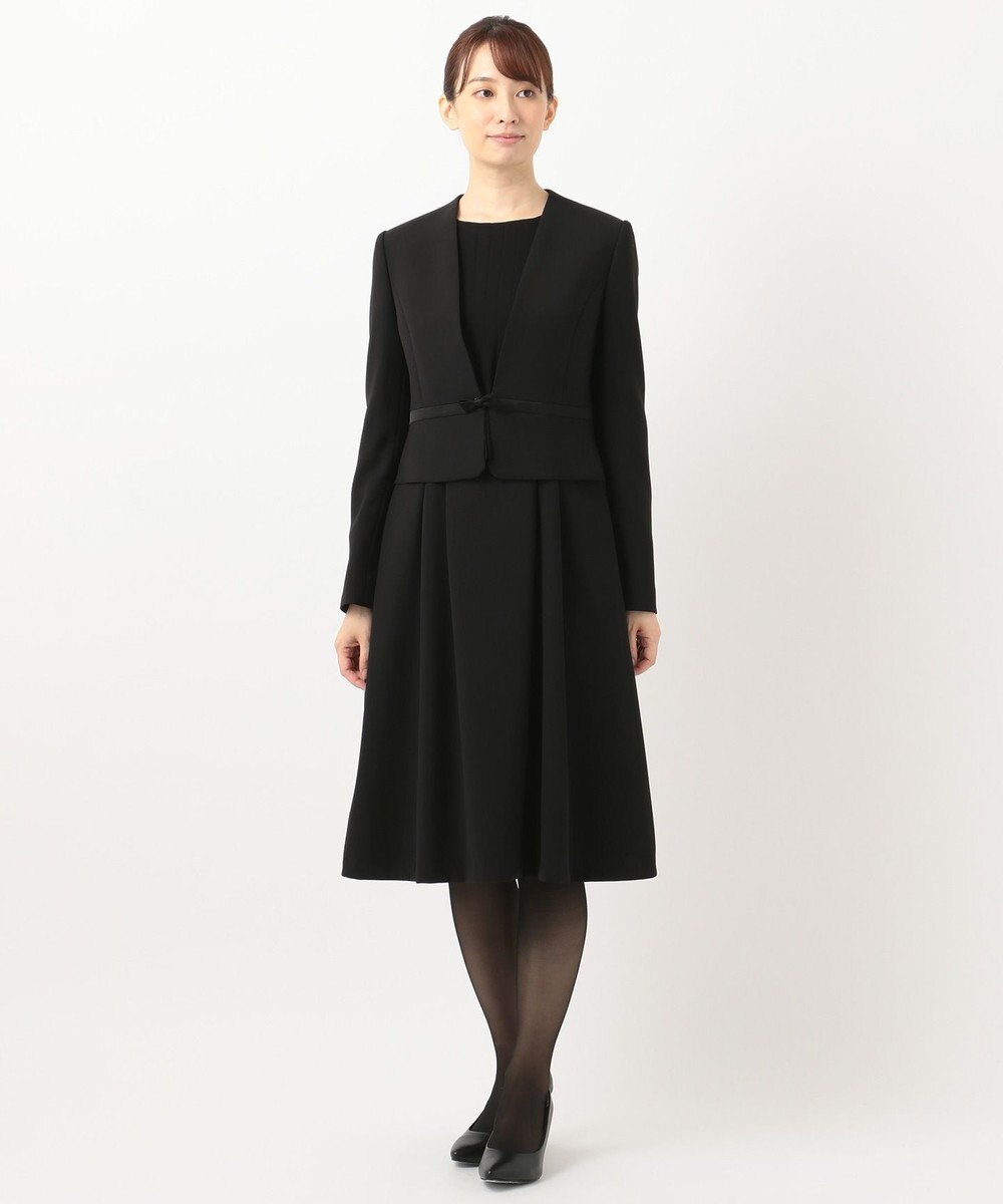組曲 NOIR 【洗える】ウォッシャブルストレッチバックサテン ジャケット＋ワンピース 