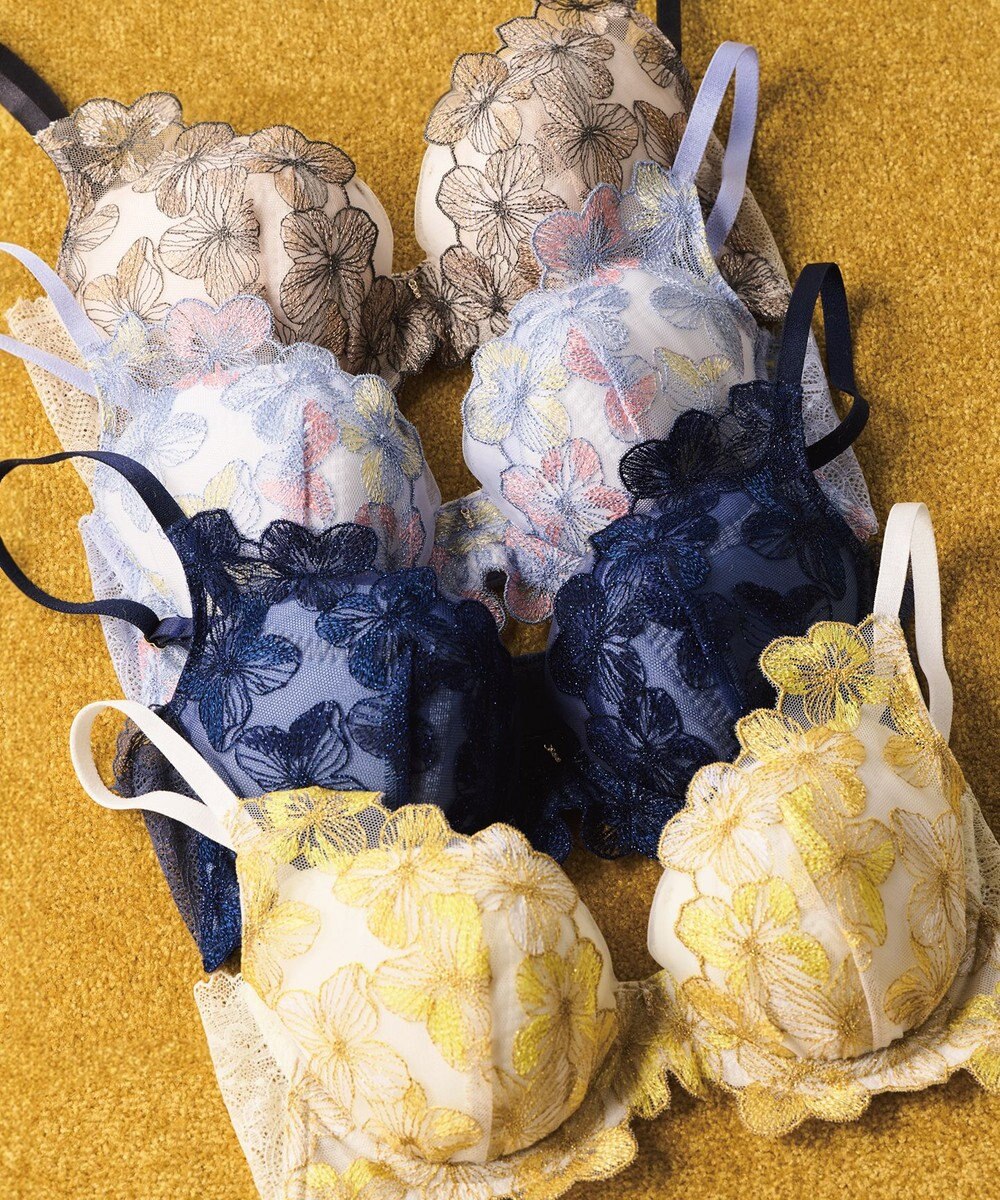 AMPHI ブラジャー ふっくらまる胸キープ 脇高設計 脇・背中スッキリ【Hold Day Bra】 BYJ311 アンフィ／ワコール 