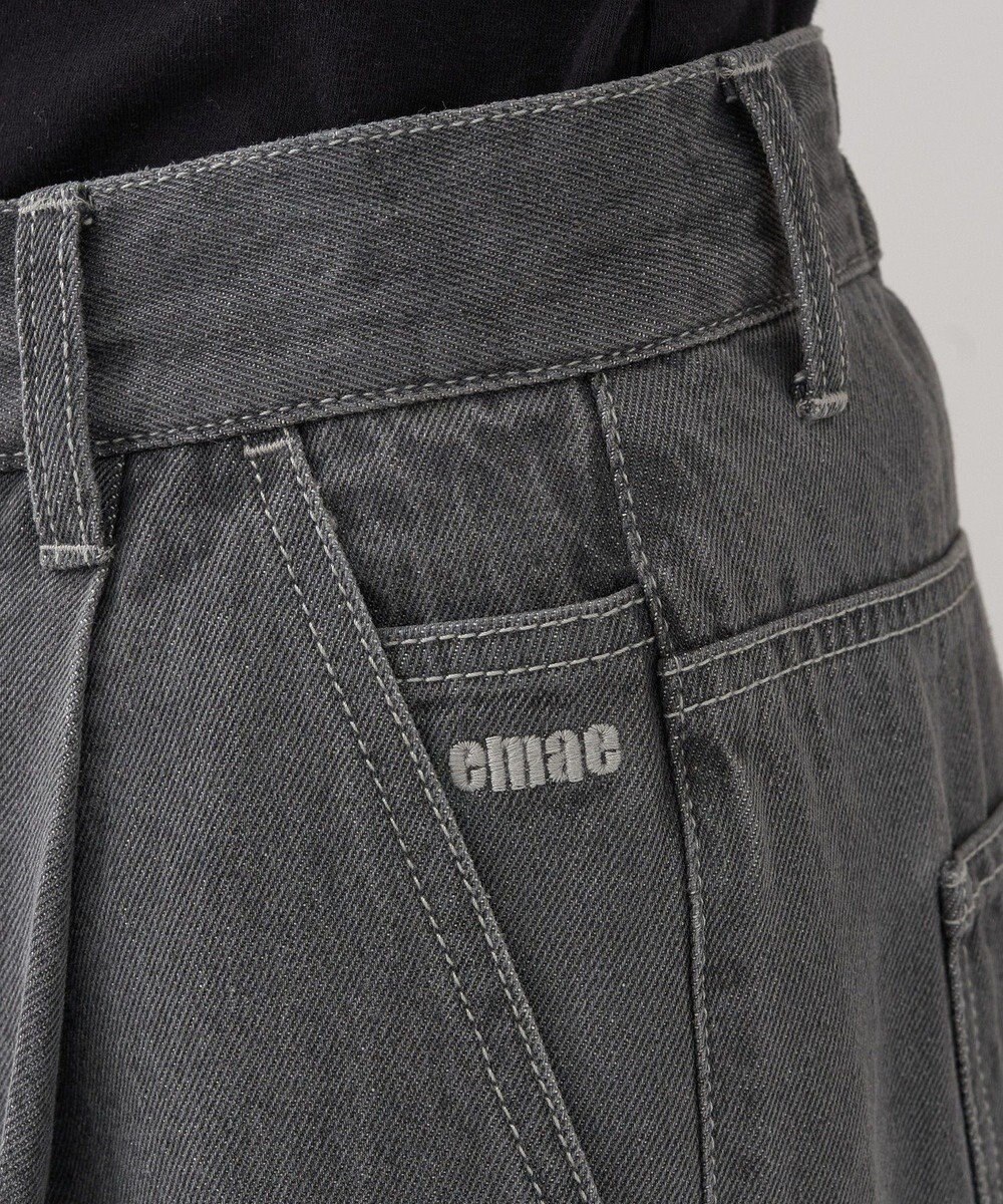 earth music&ecology ワンポイントロゴ刺繍デニムパンツ 