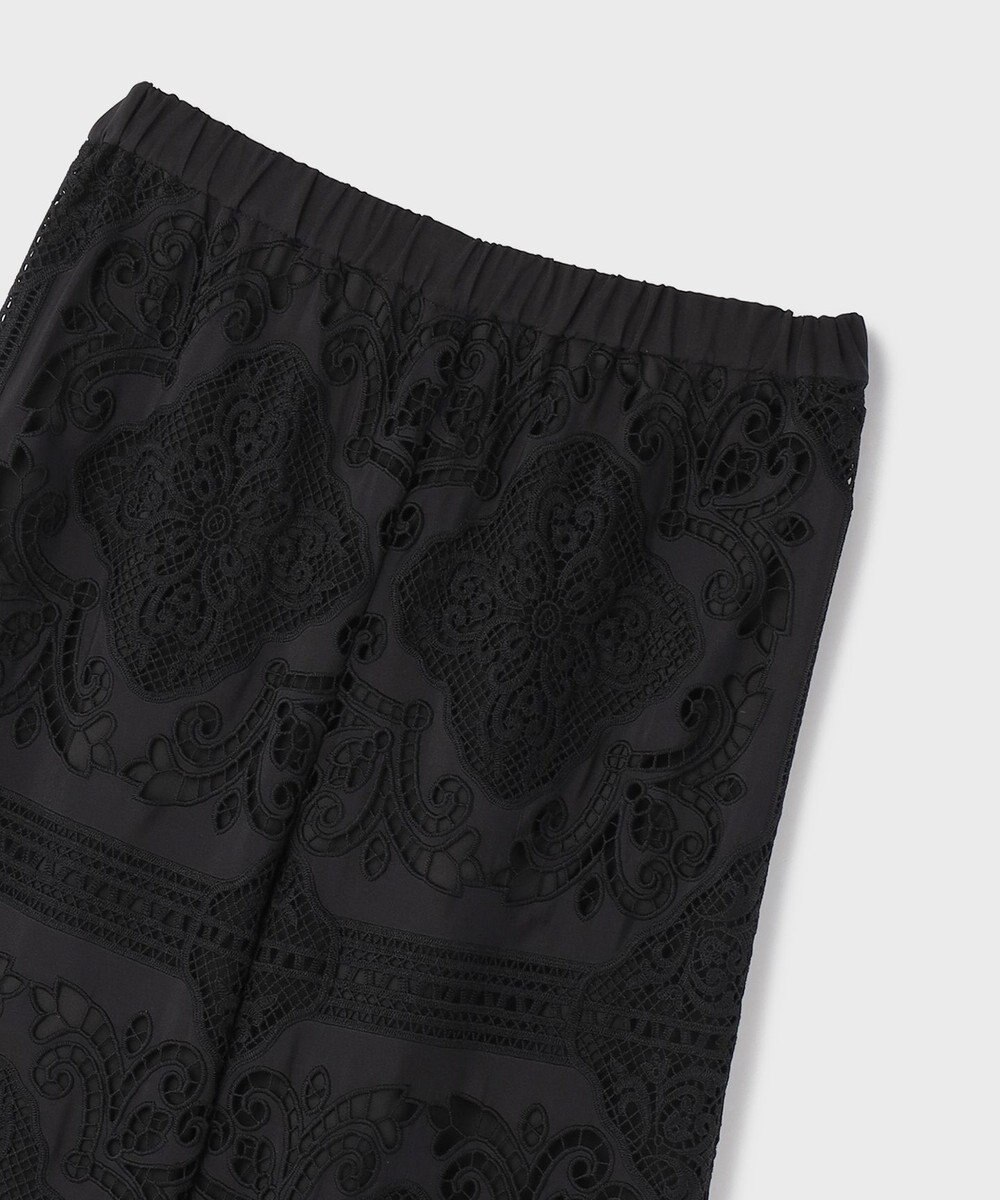 GRACE CONTINENTAL パネル刺繍パンツ 