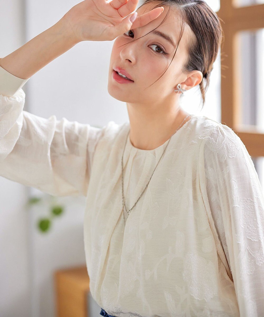 Tiaclasse 【洗える】フラワージャガードブラウス 