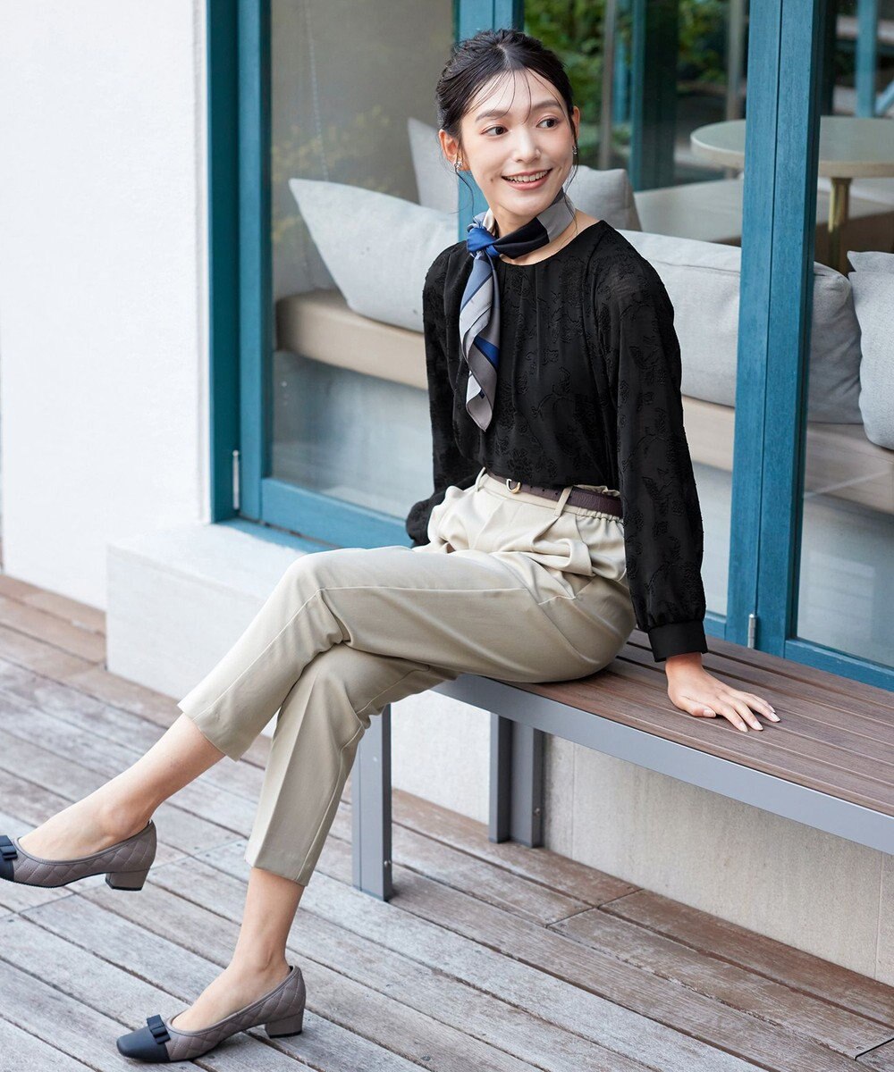 Tiaclasse 【洗える】フラワージャガードブラウス 