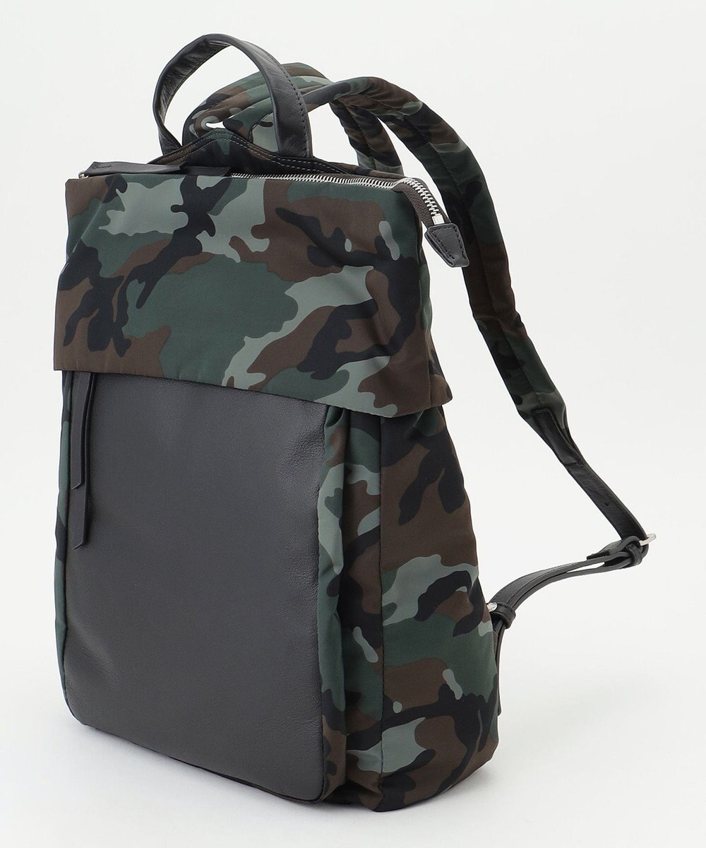 Y'SACCS ナイロン牛革リュック 